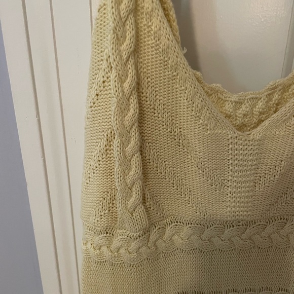 LIGHT YELLOW CROCHET MINI DRESS💛 - Picture 3 of 4